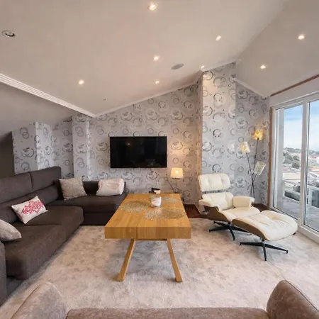 Holiday home Holibai Toxina Casa Premium, Jardin Terraza, Vistas Al Mar En